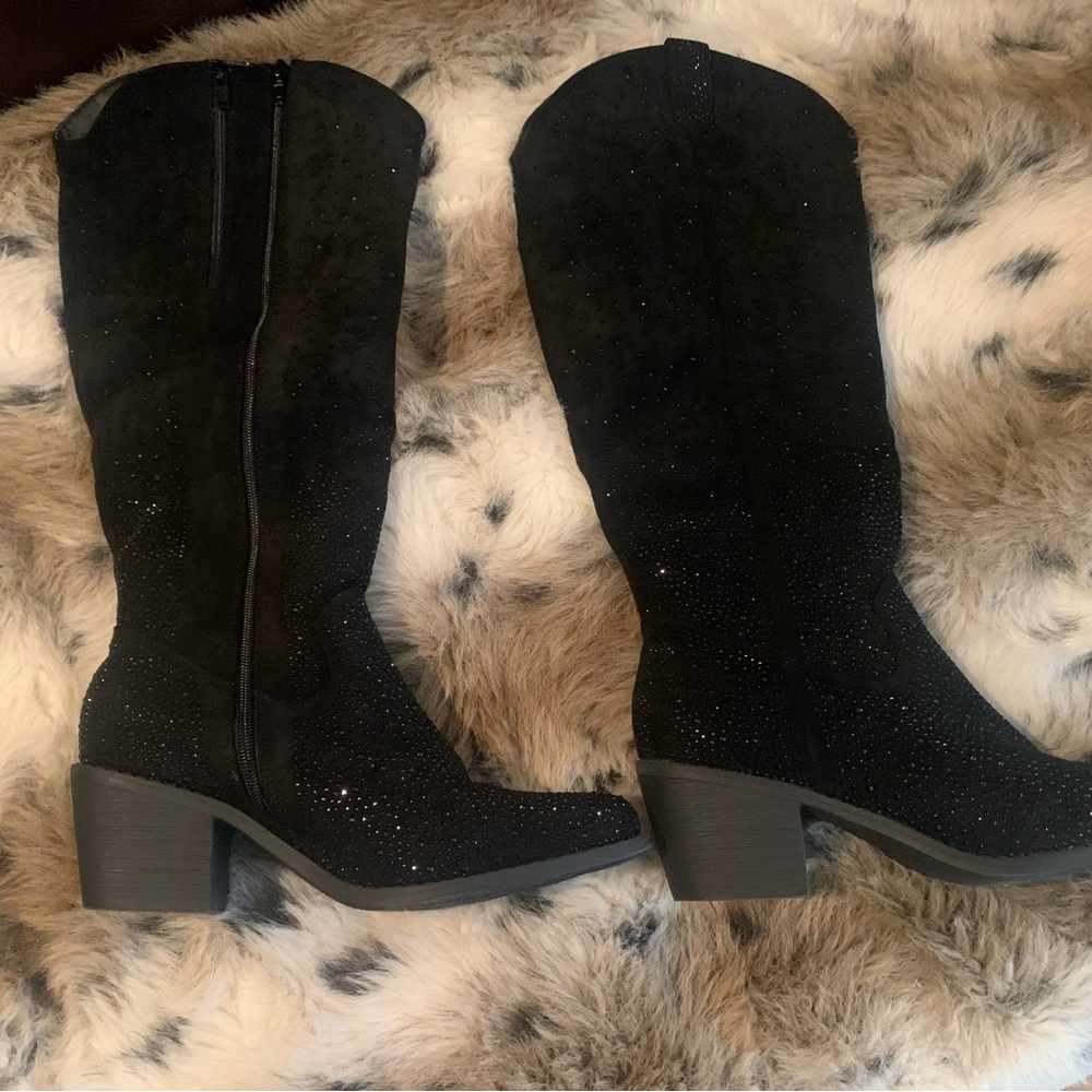 Pierre Dumas Black Rhinestone Western Pull-on Heeled Boots